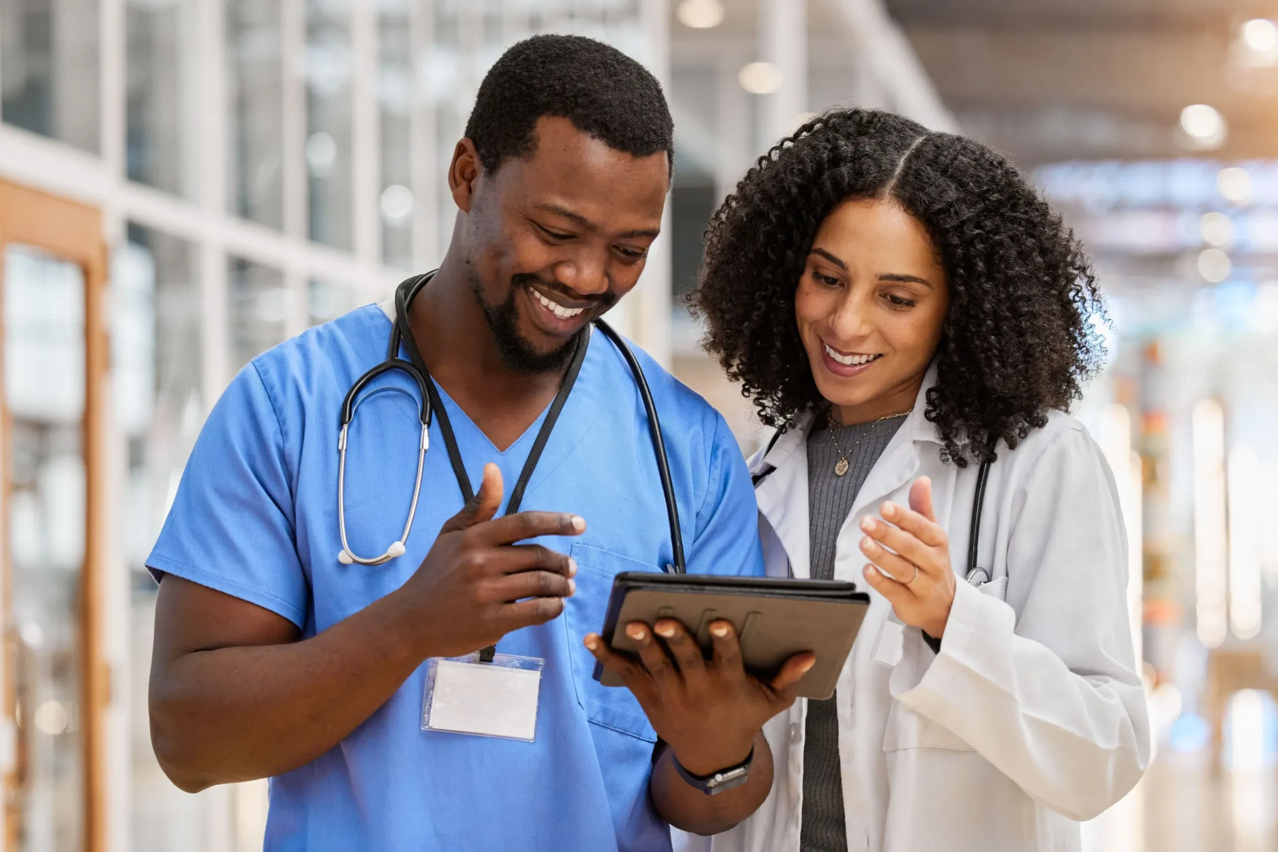 Clinical research team at West Eastern Health in Ponte Vedra Beach, FL conducting neuropsychiatric study near Jacksonville